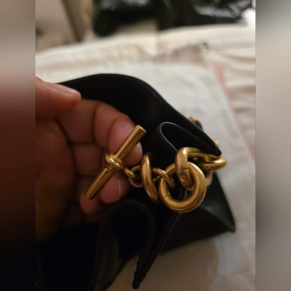 Balmain Black and Gold Shoulder Bag - Picture 17 of 17